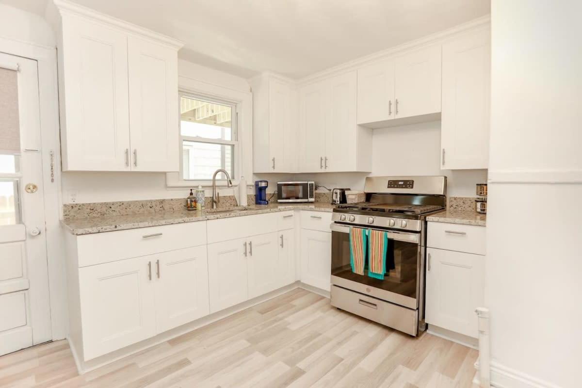 Apartment Sojourn Bayfront 2 Br Norfolk