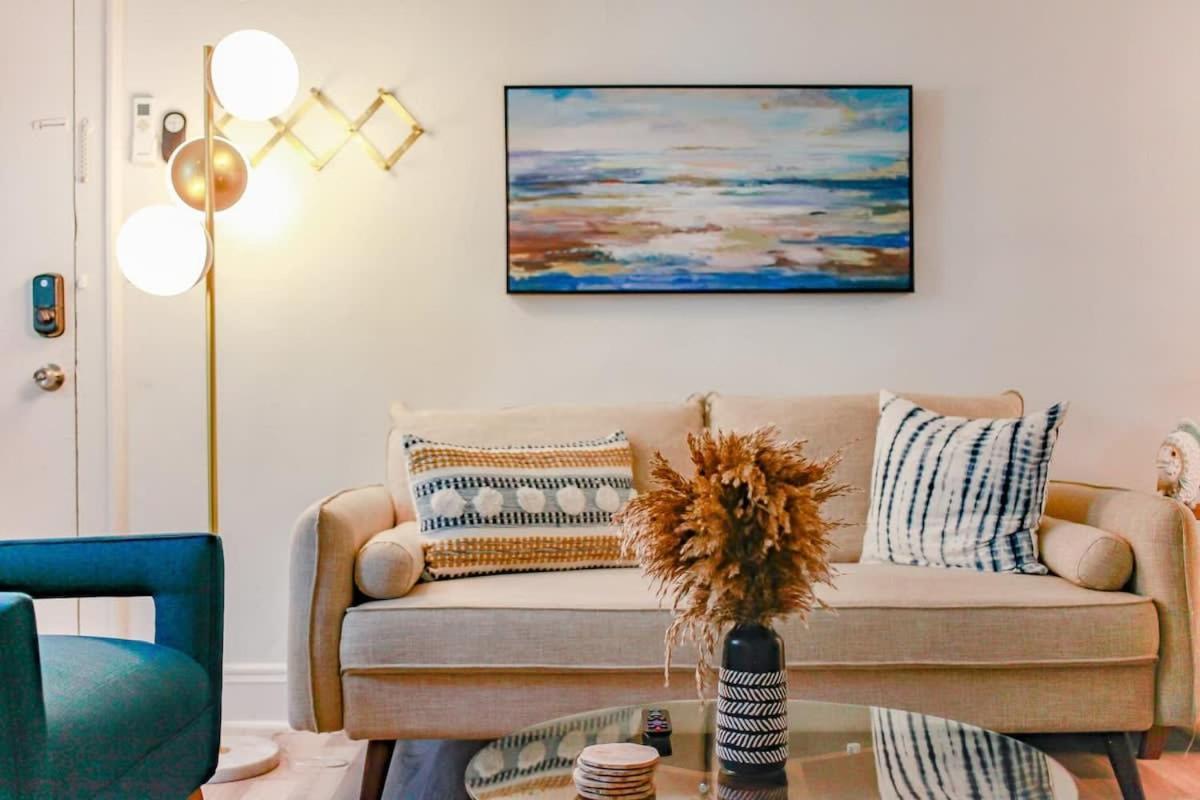 Sojourn Bayfront 2 Br Norfolk