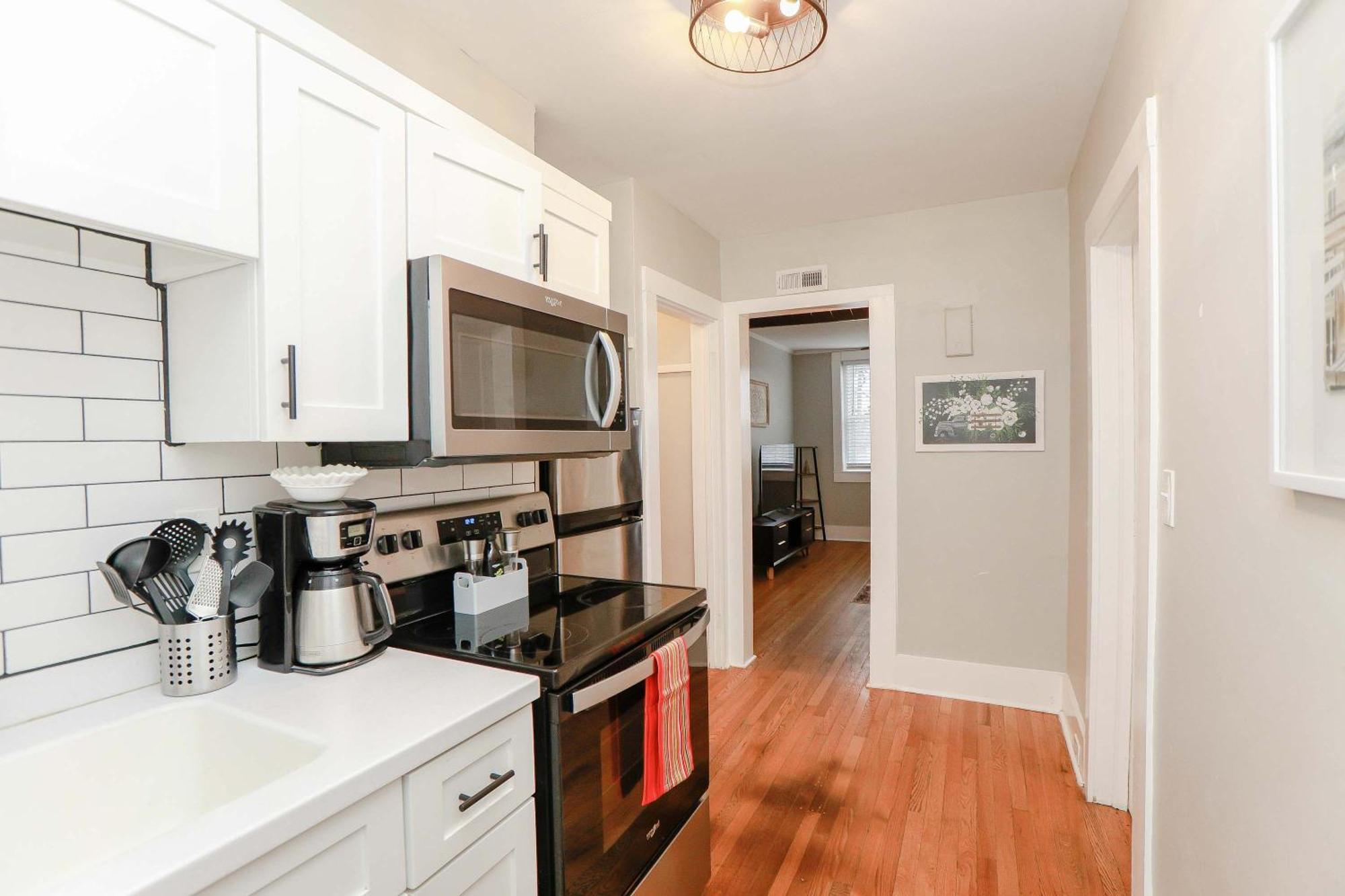 Sojourn At Colley Manor Unit 5 Apartment
