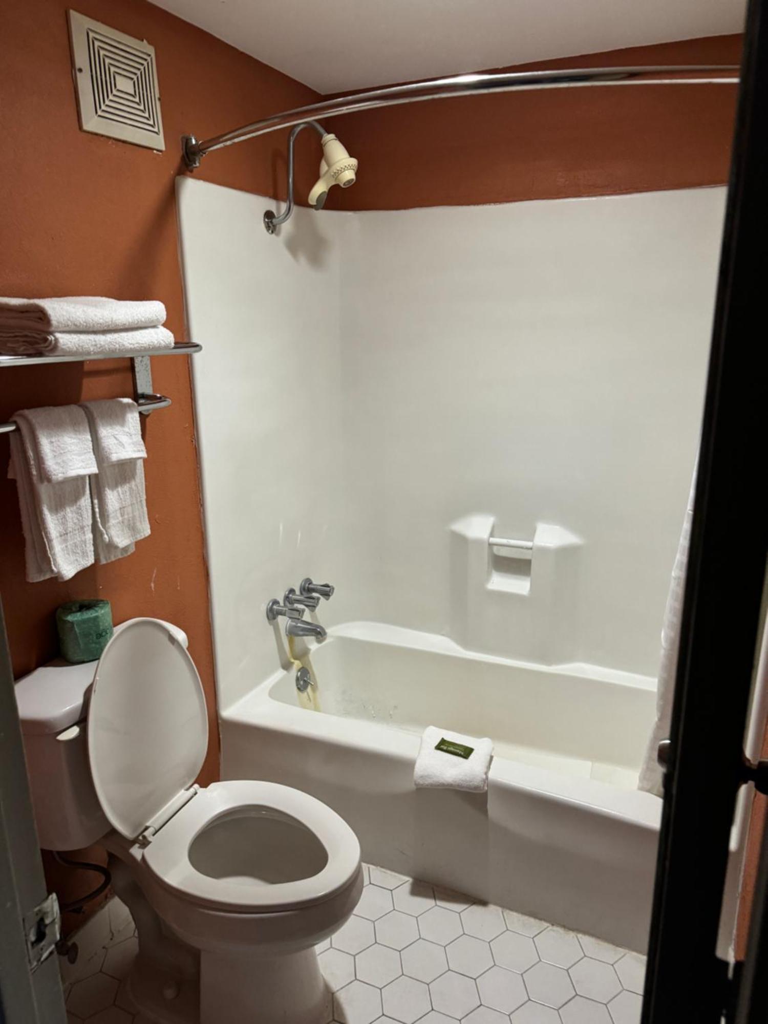 Labh Inc Hotel Norfolk