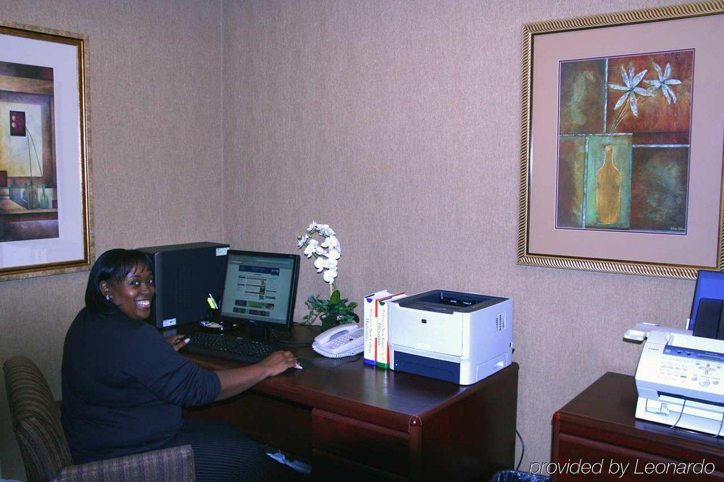 Hotel Hampton & Norfolk-airport