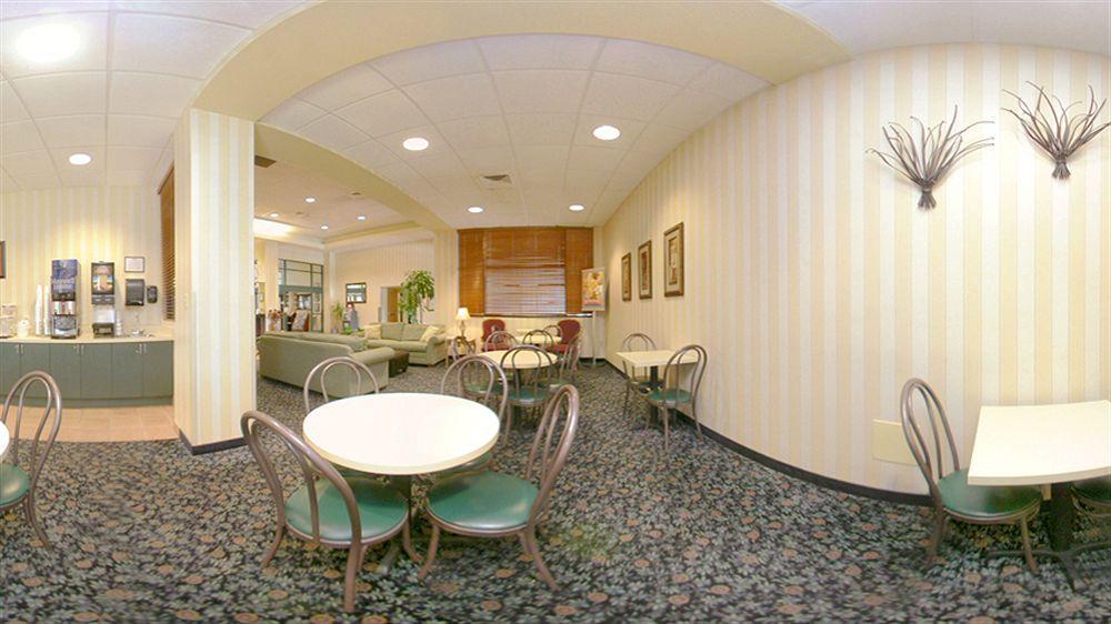 Hotel Quality Wright - Airport Norfolk