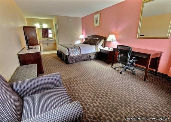 Lodge Econo At Military Circle Norfolk