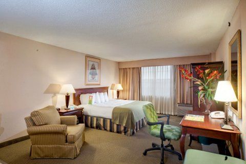 Delta By Marriott Airport 4*