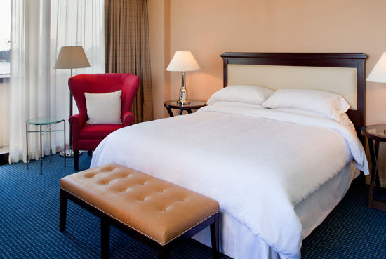 Sheraton Waterside 4* Norfolk