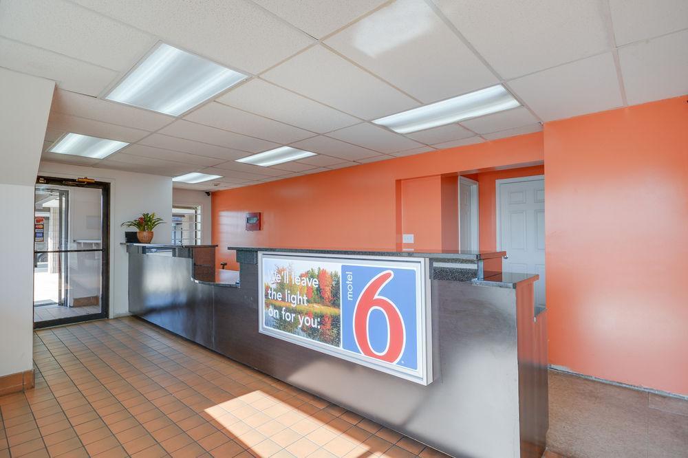 Budget Inn-norfolk, Va - Oceanview Hotel 2*