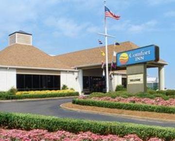 Econo Naval Station Hotel 2*