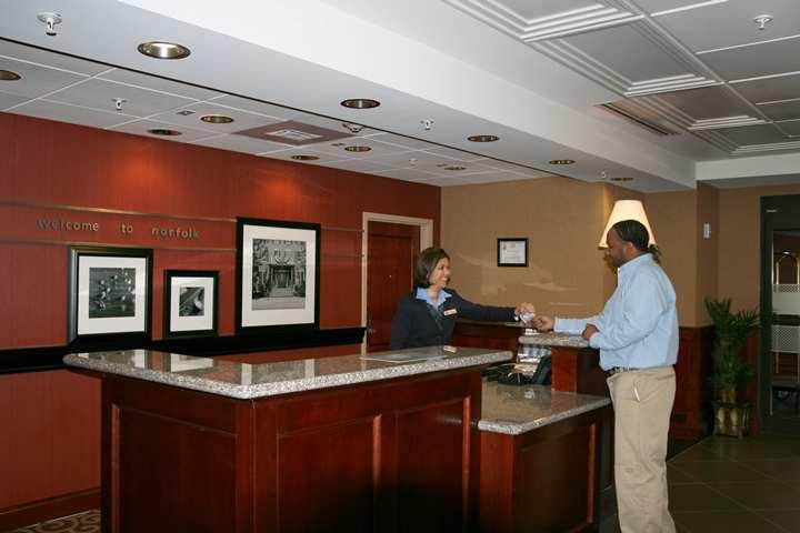 Hotel Hampton & Norfolk-airport