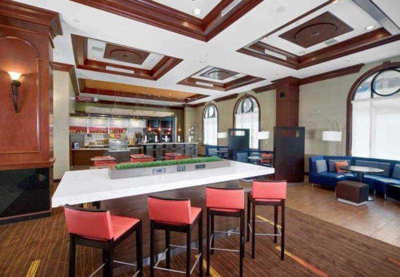 Hotel Courtyard By Marriott Downtown