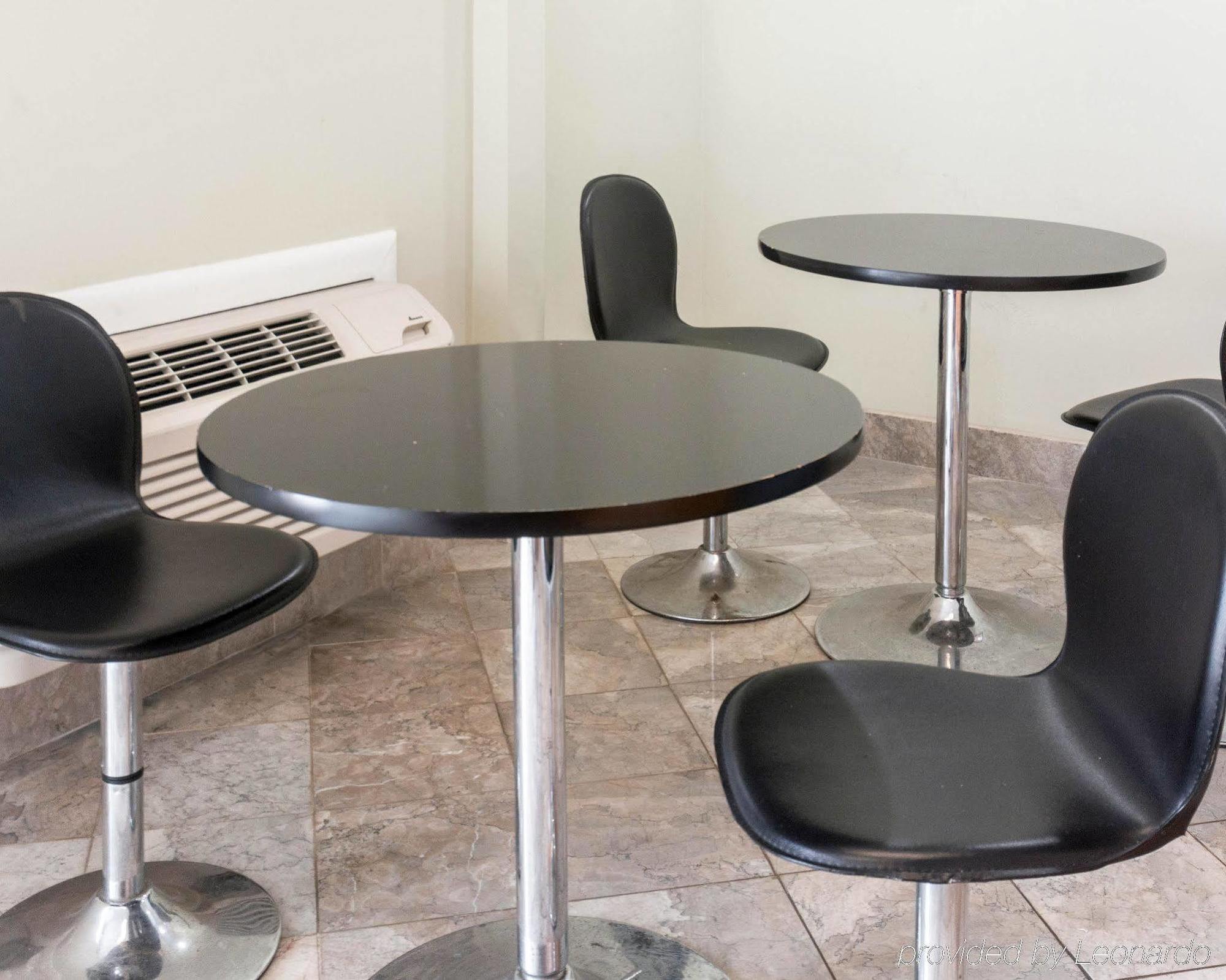 Econo Airport Hotel Norfolk