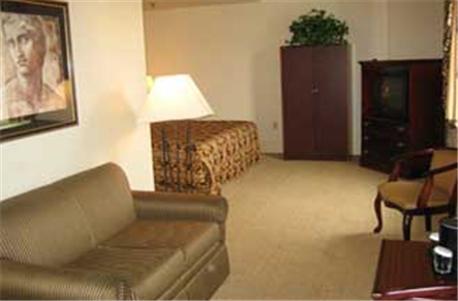 Tazewell Downtown, An Ascend Collection Member 3* Norfolk