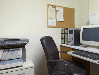 Days By Wyndham Airport Motel 2*