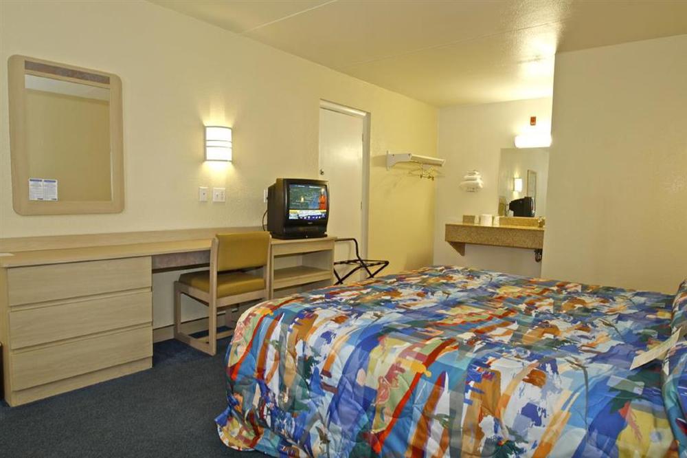6-norfolk, Va Hotel 2*