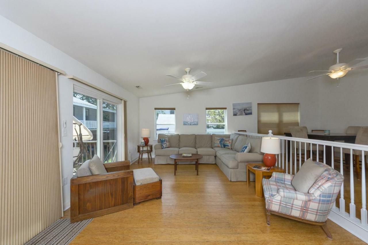 Holiday home Harbor Delight On The Bay - Private Sandy Beach! Norfolk