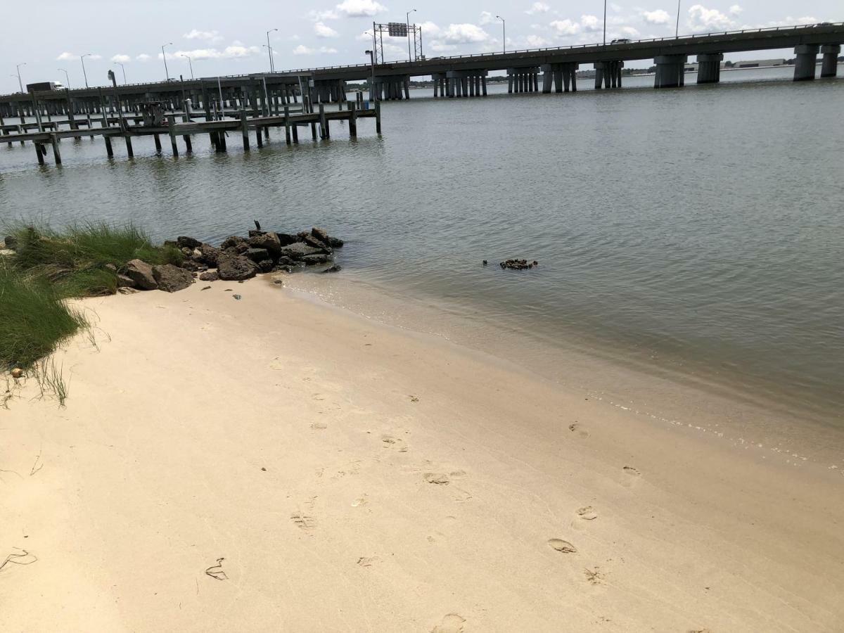 Holiday home Harbor Delight On The Bay - Private Sandy Beach! *