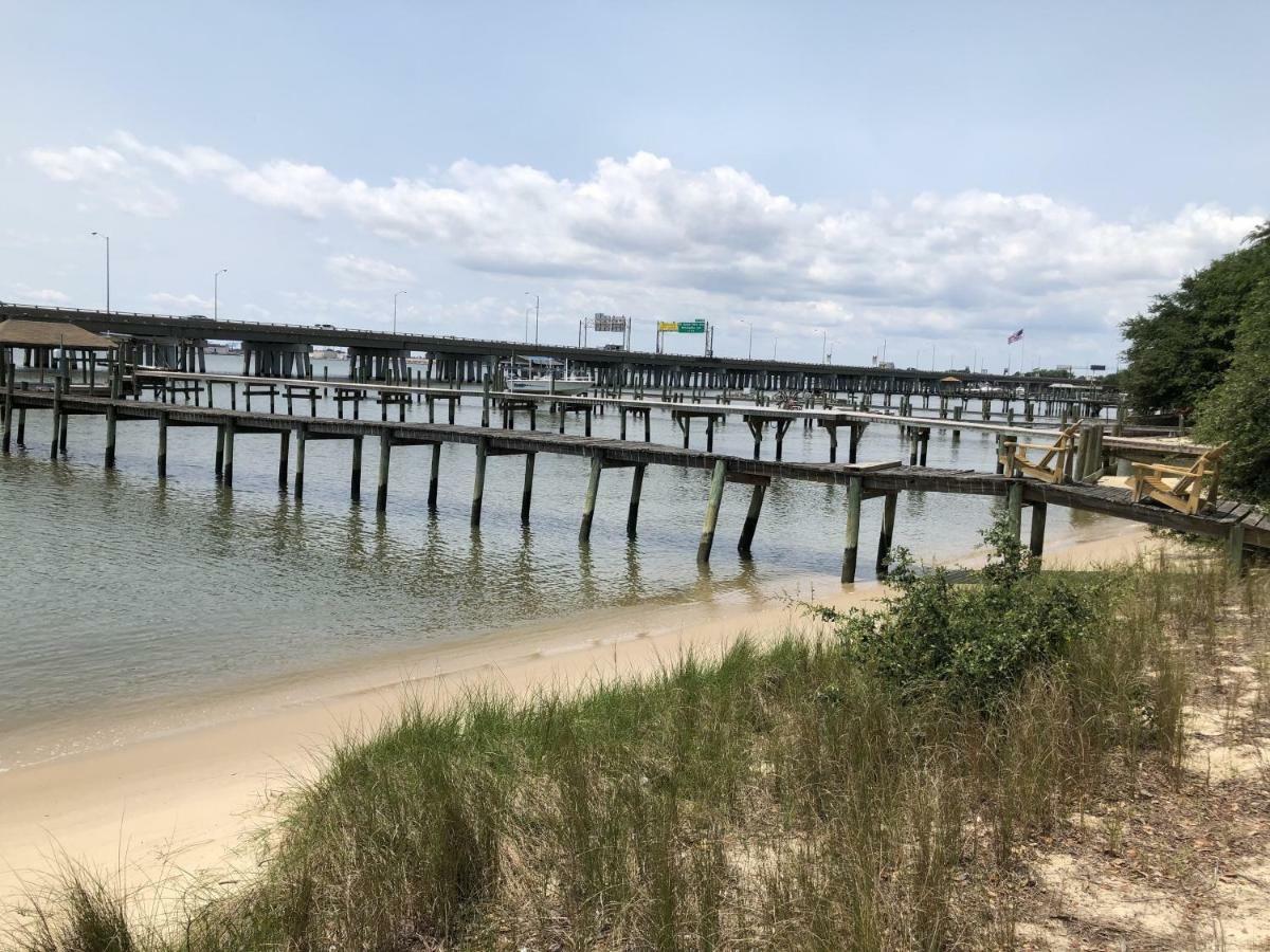 Harbor Delight On The Bay - Private Sandy Beach! Holiday home