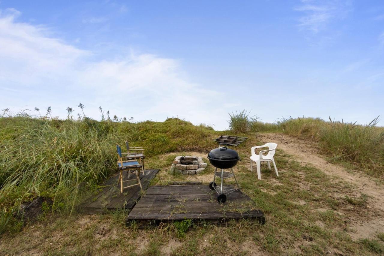 Holiday home Front On The Bay In Our Rustic