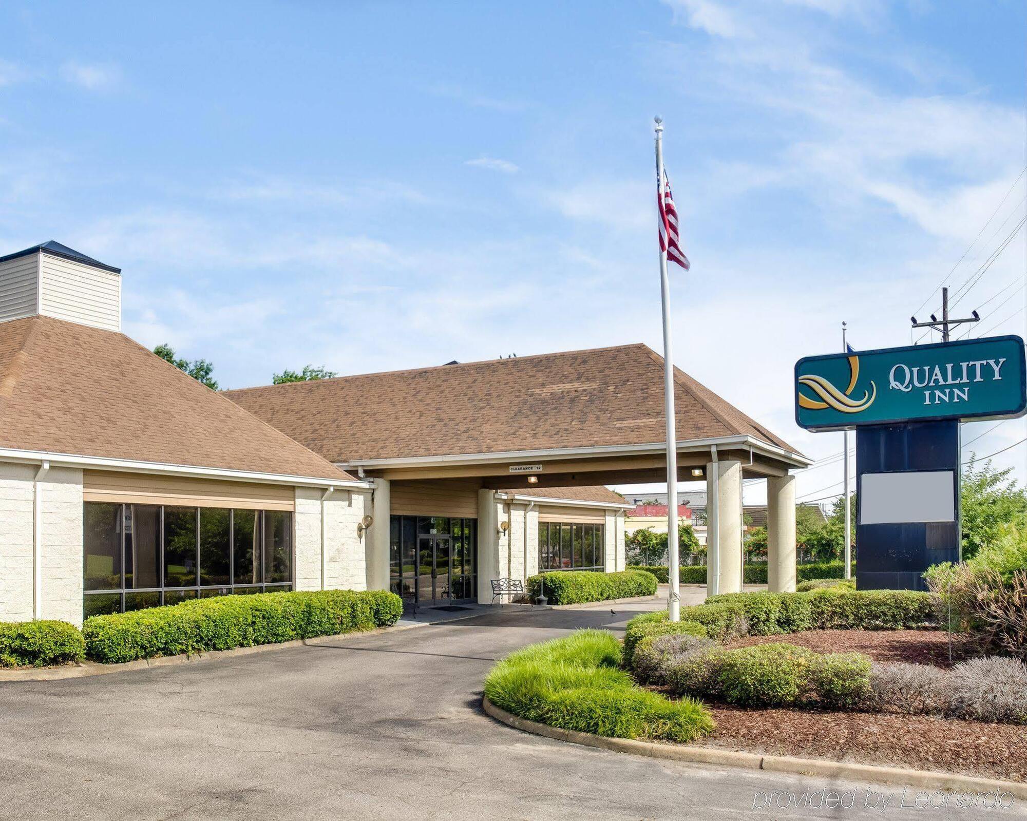Econo Naval Station Norfolk