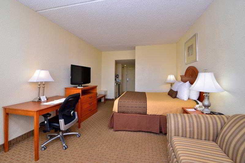 Western Sands & 3* Norfolk