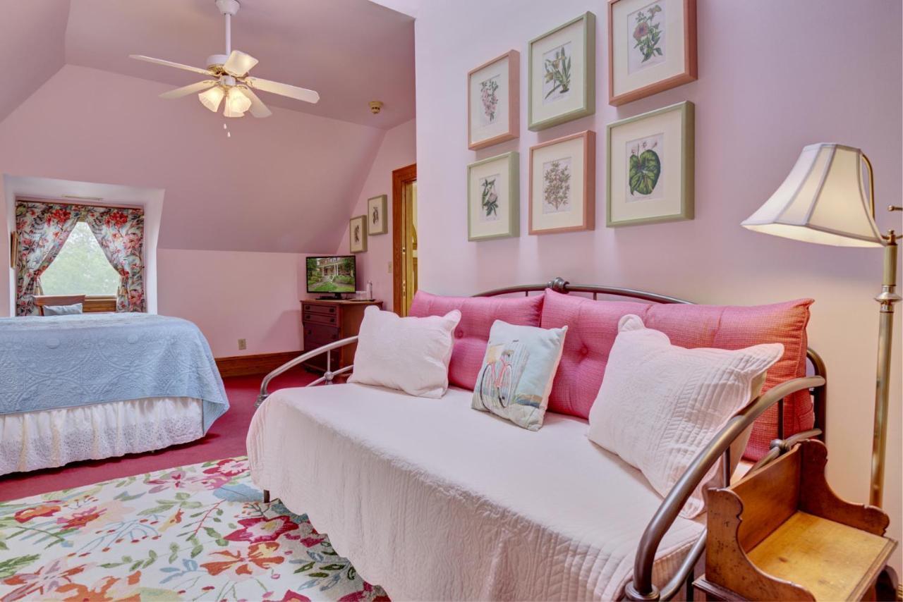 Bed & Breakfast Page House