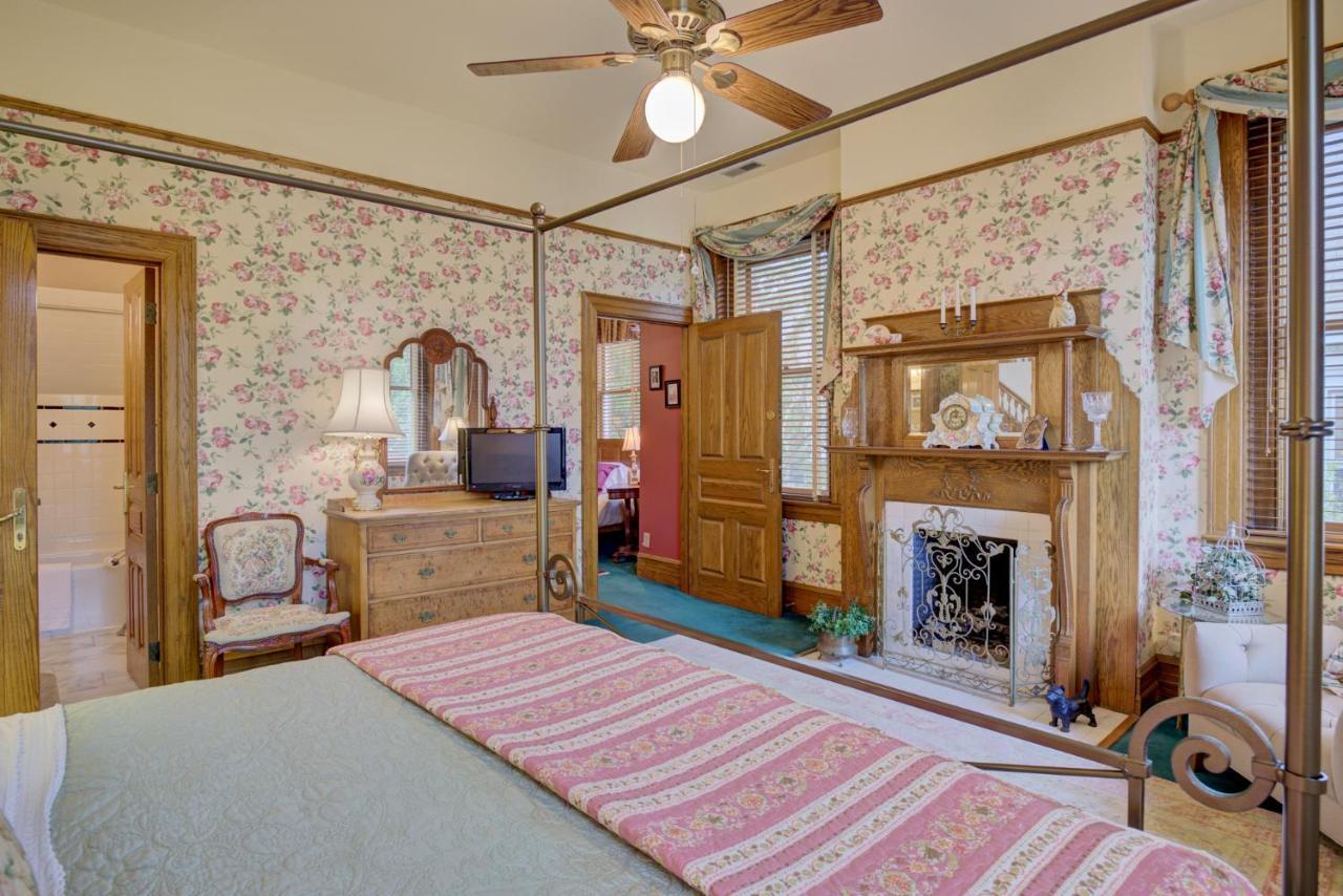 Page House Bed & Breakfast *