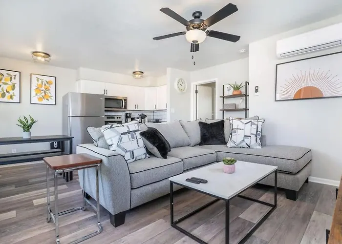 Bay Haven - Suffolk Suite