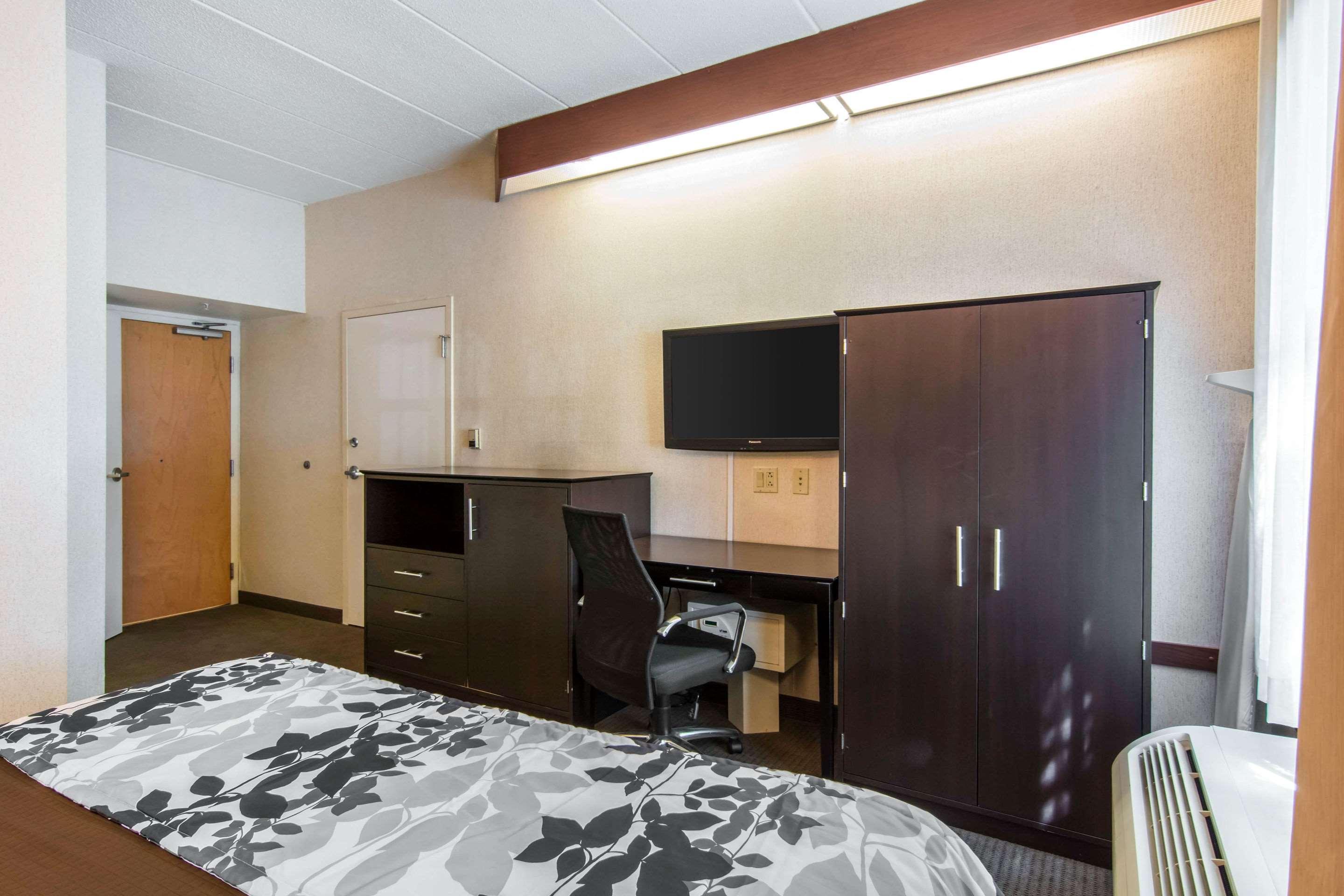 Inn Sleep Wright - Airport