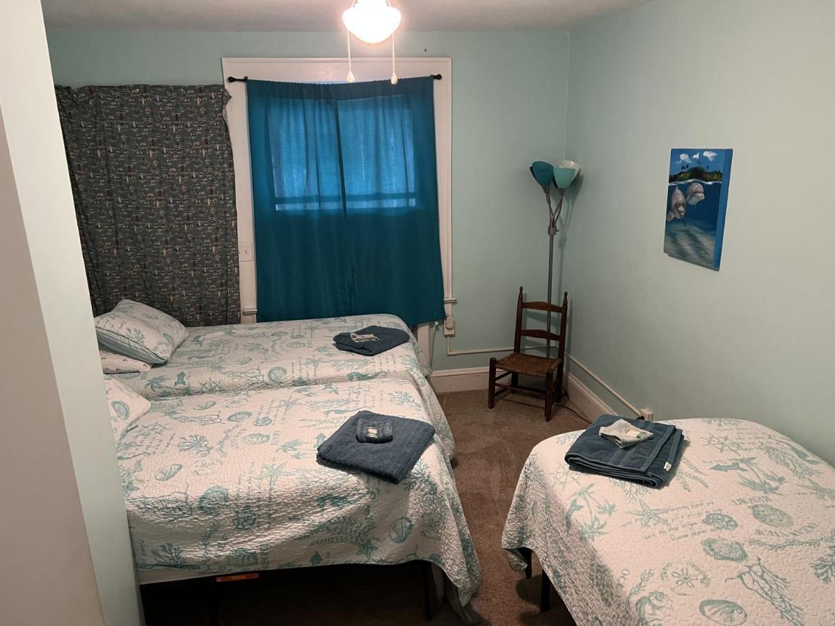 Historic Side Getaway - Pet Friendly, Wifi *