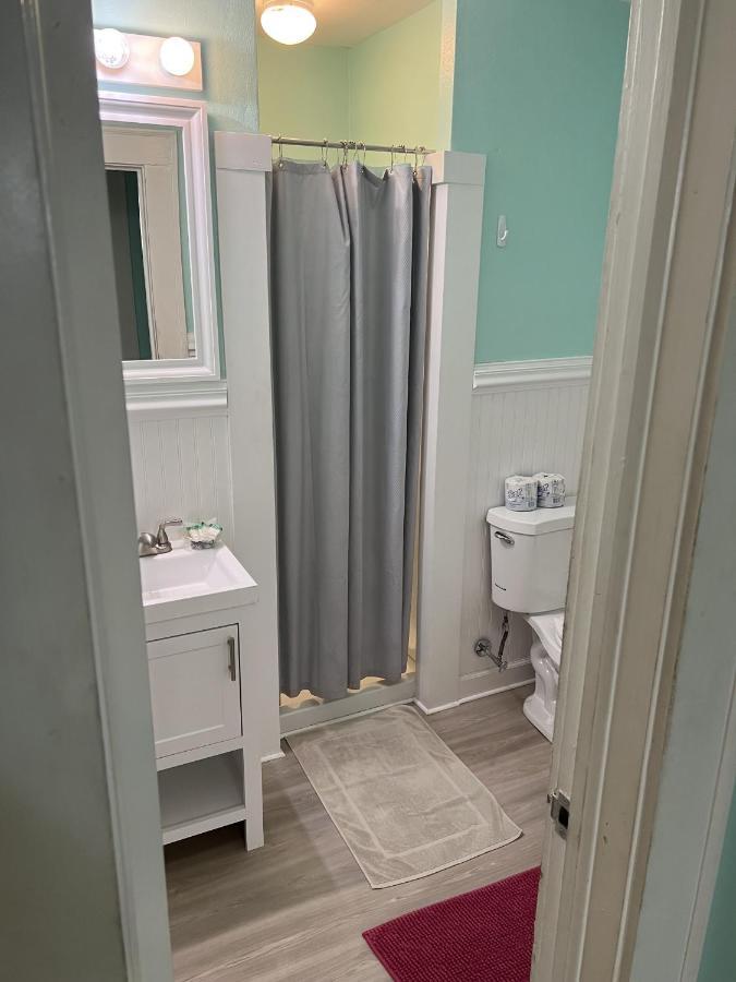 Historic Side Getaway - Pet Friendly, Wifi Casa de férias
