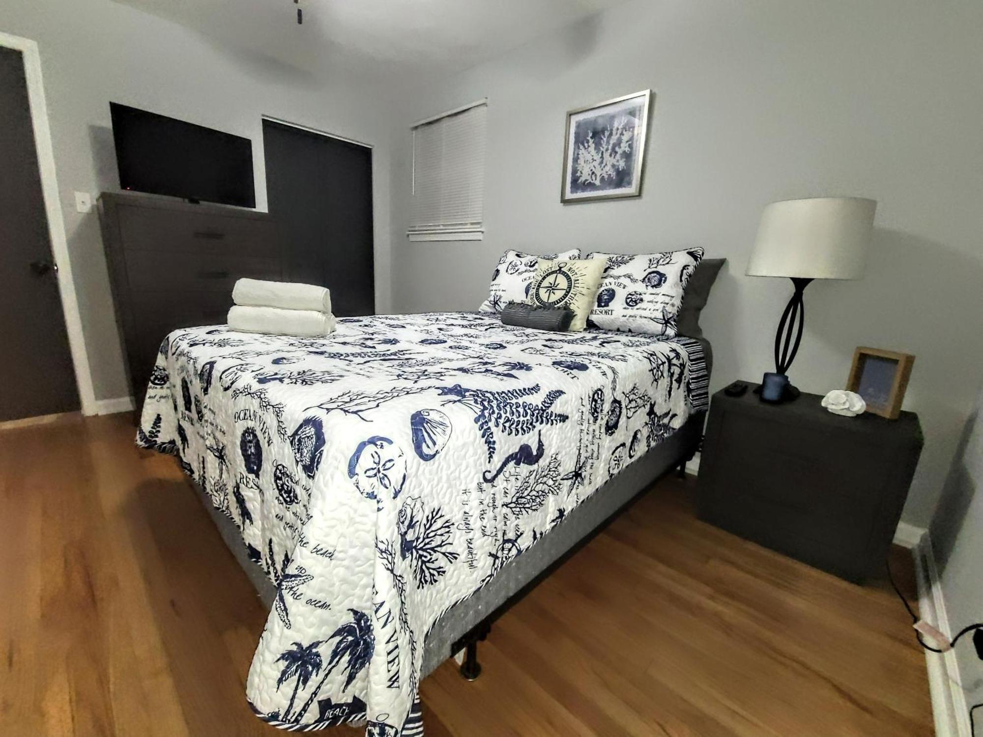 Holiday home Fantastic 3br Close To Botanical Gardens And Airport *