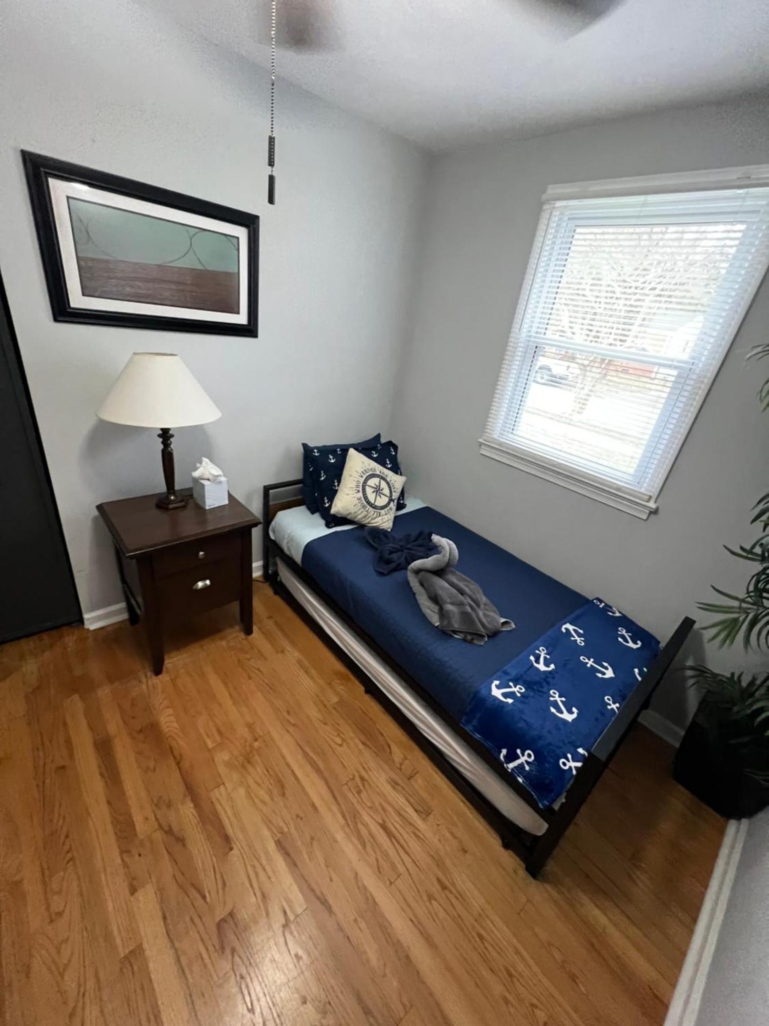 Holiday home Fantastic 3br Close To Botanical Gardens And Airport *