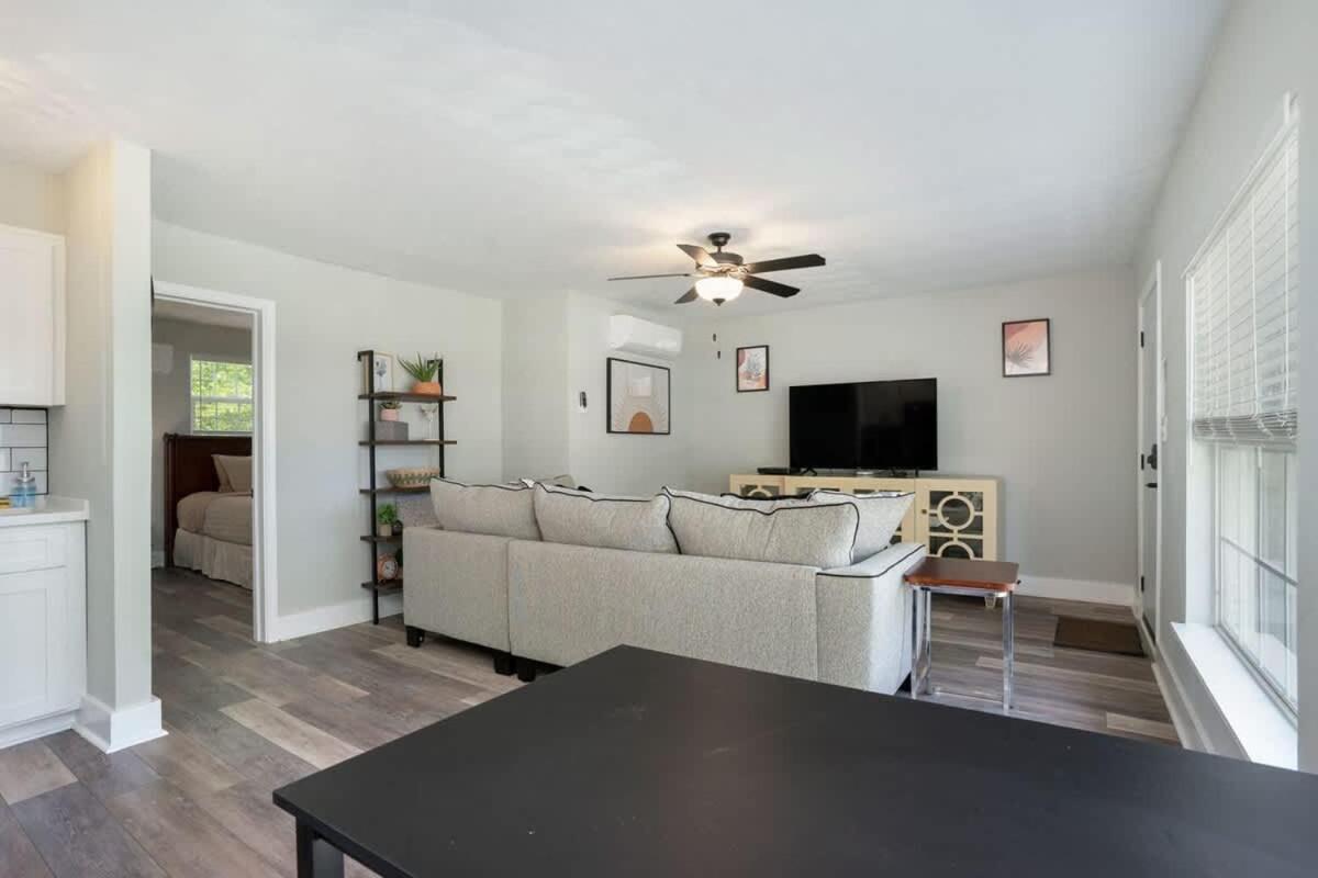 Bay Haven Linkhorn Apartment *