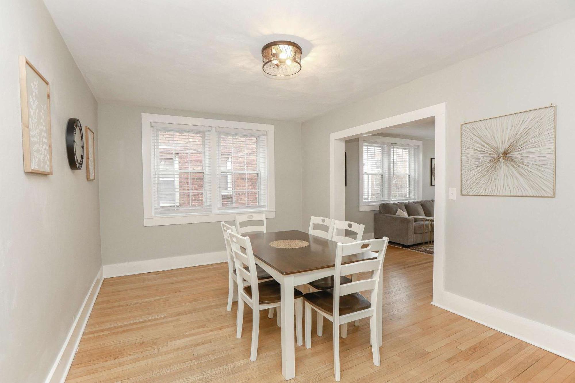 Apartment Sojourn At Colley Manor Unit 4 Sleeps 4 *
