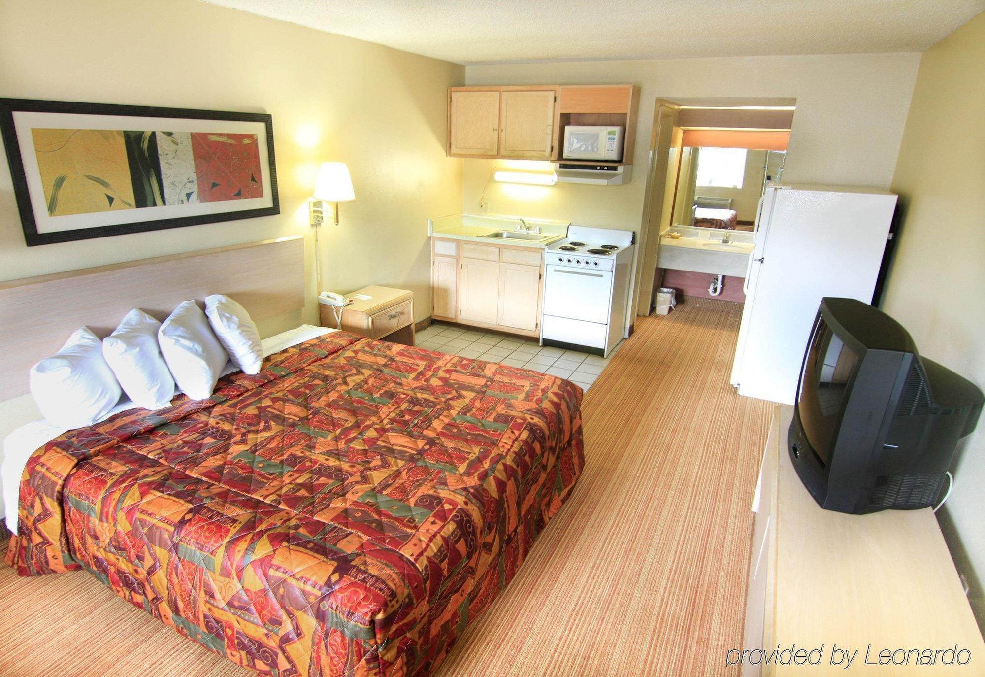 M Star Virginia 2* Norfolk