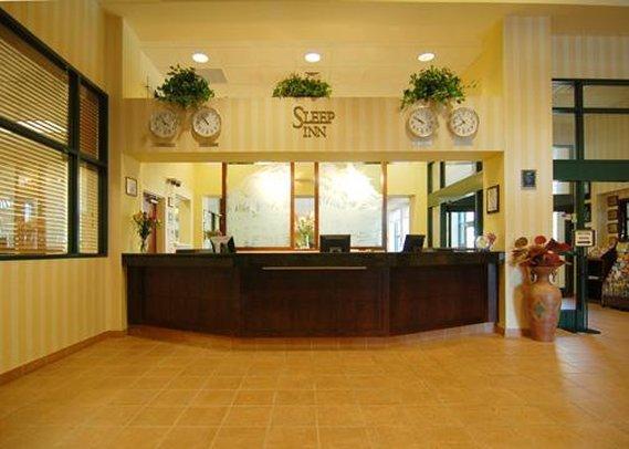 Inn Sleep Wright - Airport