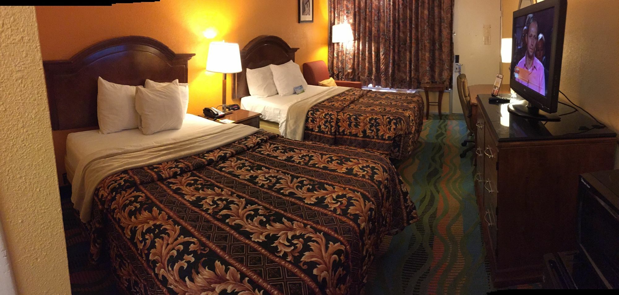 Days By Wyndham Military Circle Hotel Norfolk