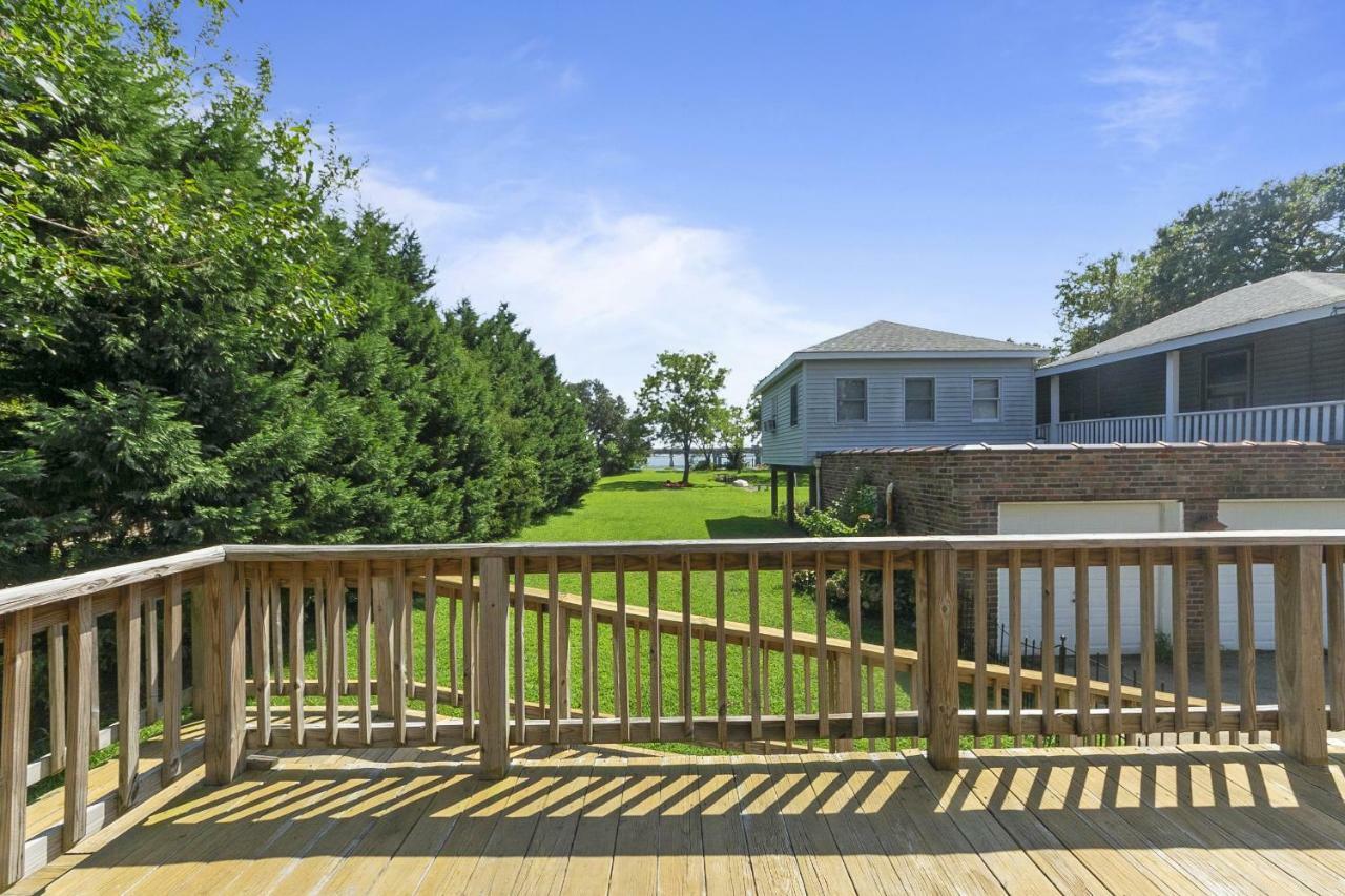 Holiday home Harbor Delight On The Bay - Private Sandy Beach!